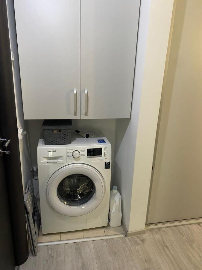 Alesandru Apartament ピテシュティ エクステリア 写真